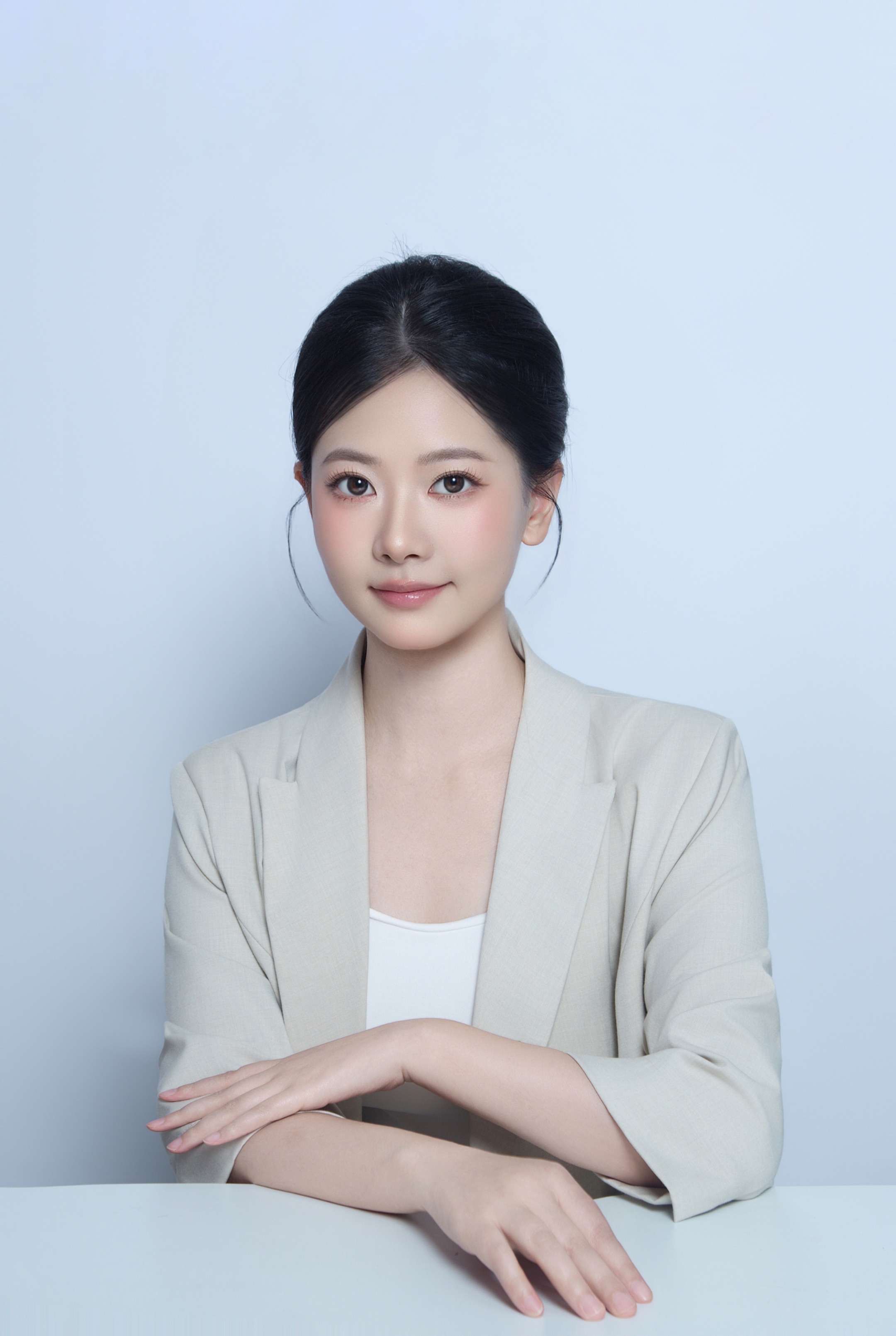 周洢锐